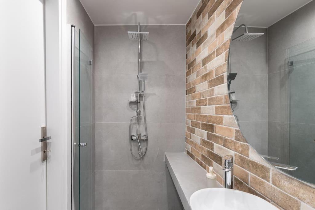 Stylish Studio Downtown Athén Kültér fotó